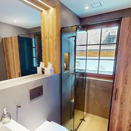 Dream Apartment, Only Minutes From Center, Hahnenkamm Lift, And Golf Course Kitzbuhel