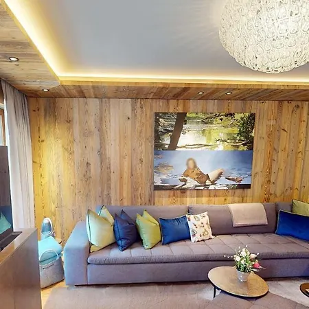 Dream Apartment, Only Minutes From Center, Hahnenkamm Lift, And Golf Course * Kitzbuhel