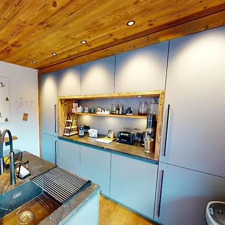 Dream Apartment, Only Minutes From Center, Hahnenkamm Lift, And Golf Course Kitzbuhel